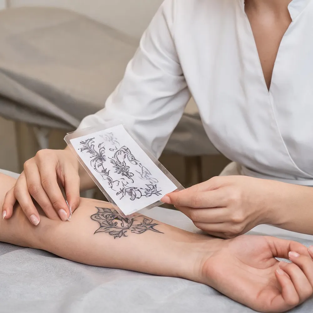 مستلزمات التجميل للوشوم
