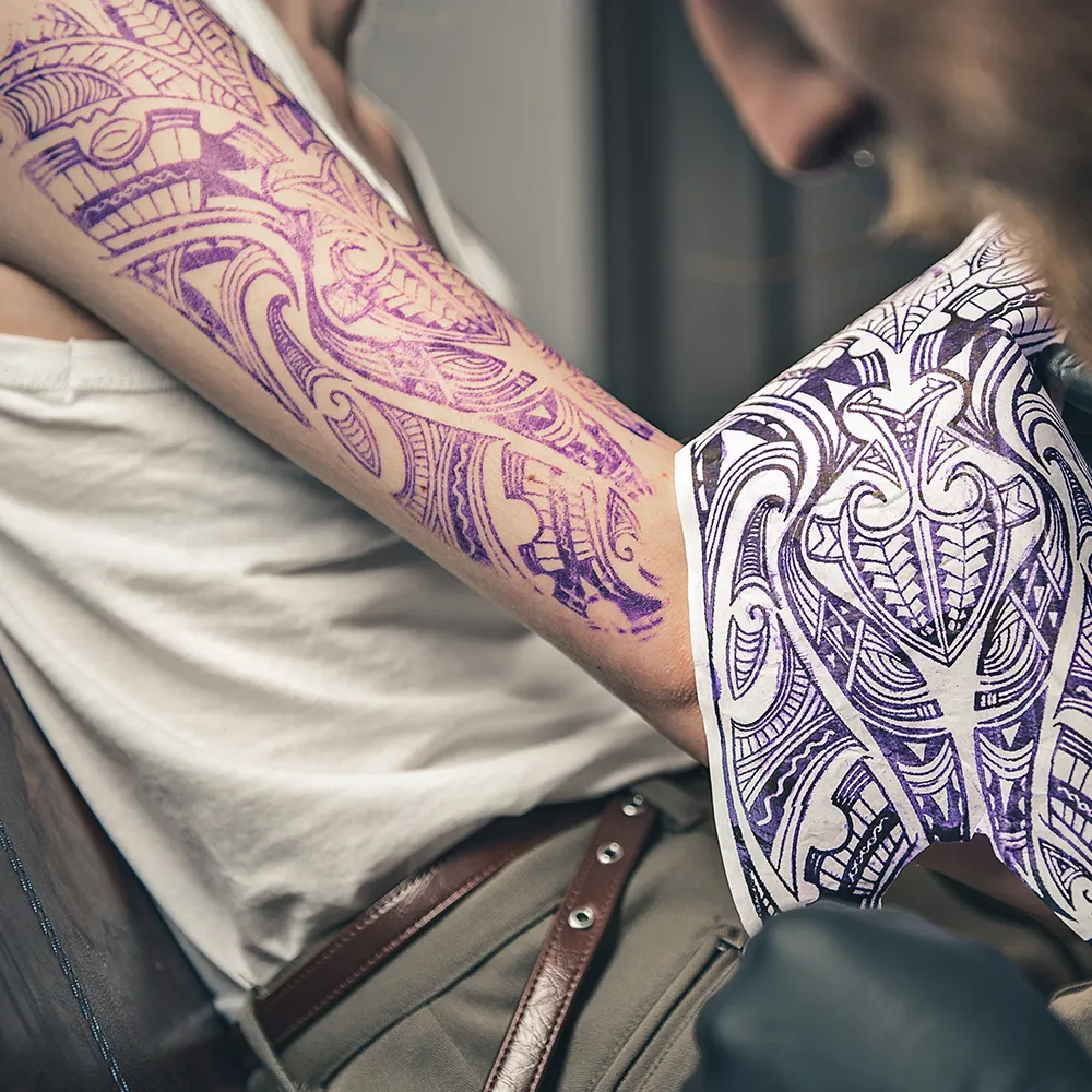 ورق نقل الوشم الاحترافي
